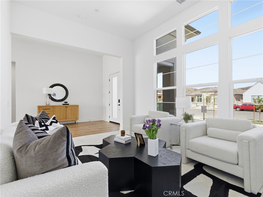 Tesoro - Residential