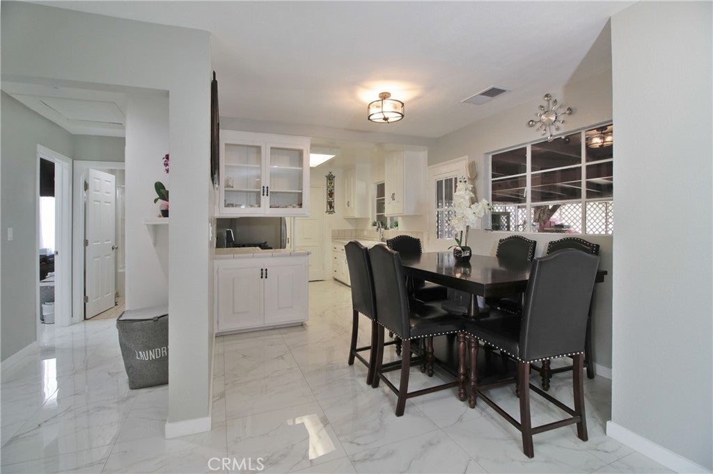 14615 San Fernando Mission Boulevard, San Fernando CA 91340
