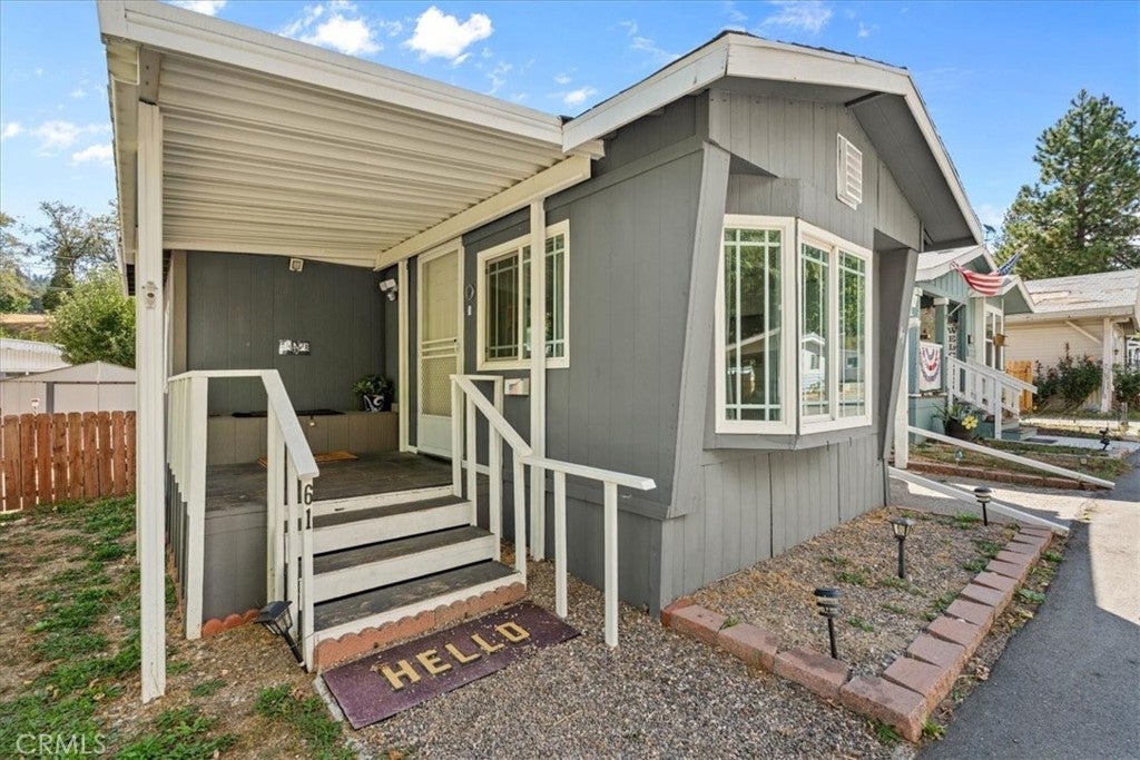 22800 Byron