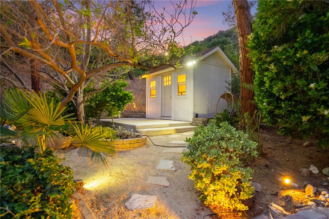 22151 Serenade Ridge