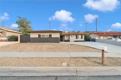 MLS: IV26079710
