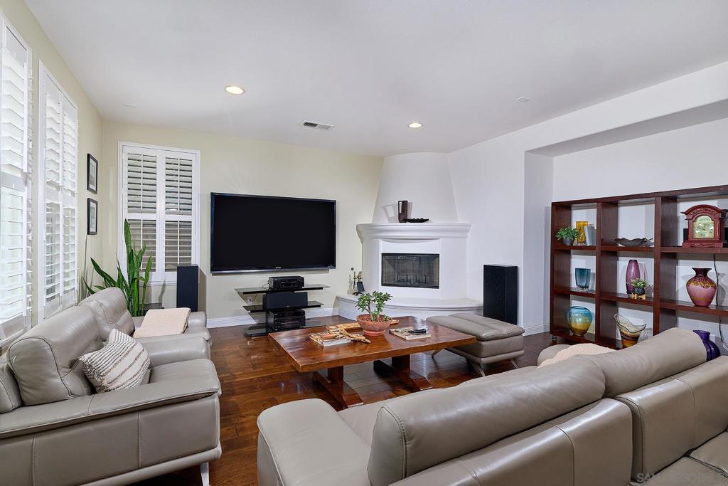 7319 Paseo Capuchina