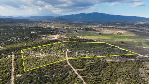 4 Indian Road Anza CA 92539