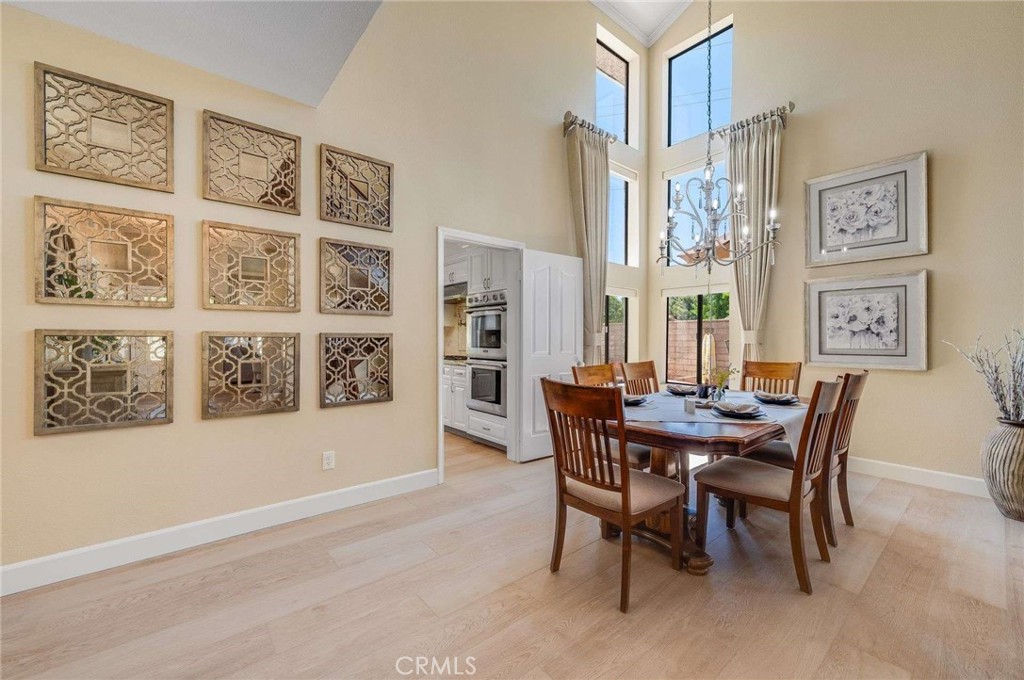 6140 Meadow Lark Drive
