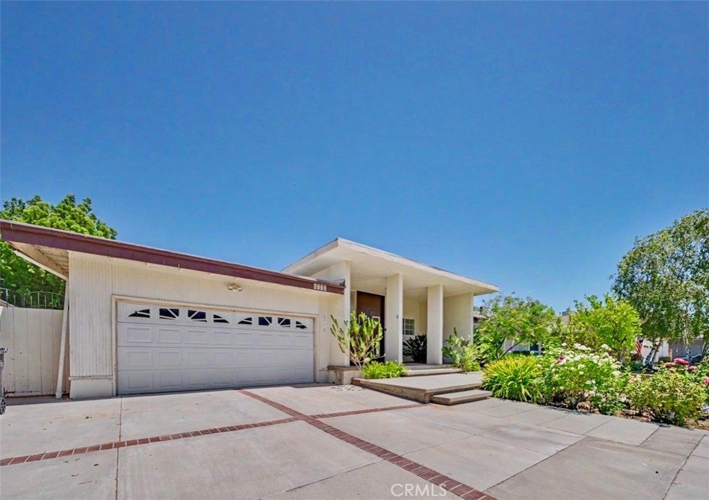 Photo of 6772 Julie LN, West Hills, CA 91307 (MLS # SR26162635)