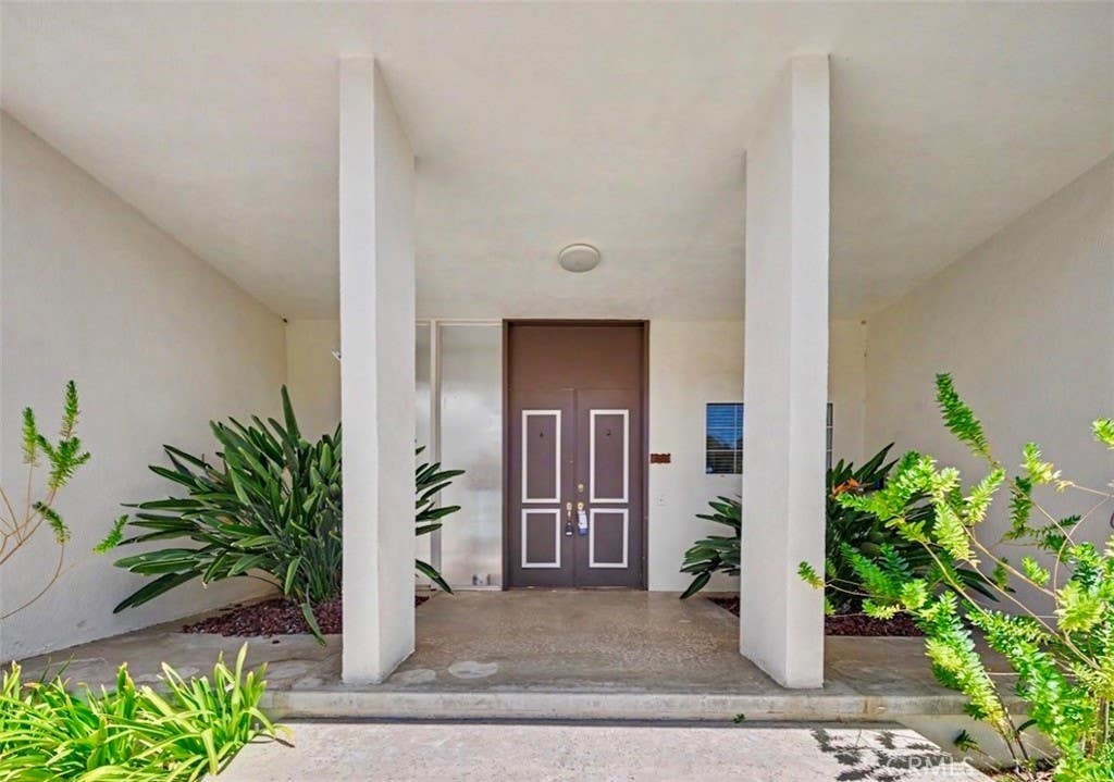 Photo of 6772 Julie LN, West Hills, CA 91307 (MLS # SR26162635)