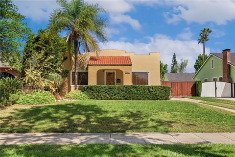 Photo of 231 Lincoln Avenue, Pomona, CA 91767 (MLS # CV26074288)