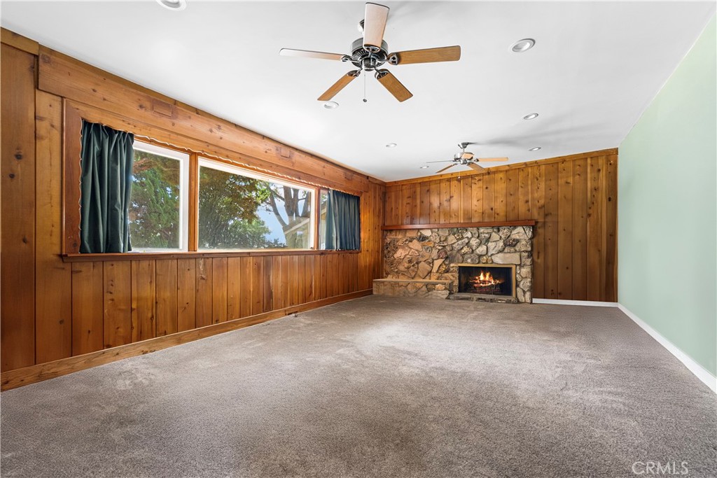 11223 White Oak Avenue