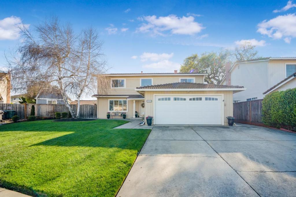 15465 La Pala Court