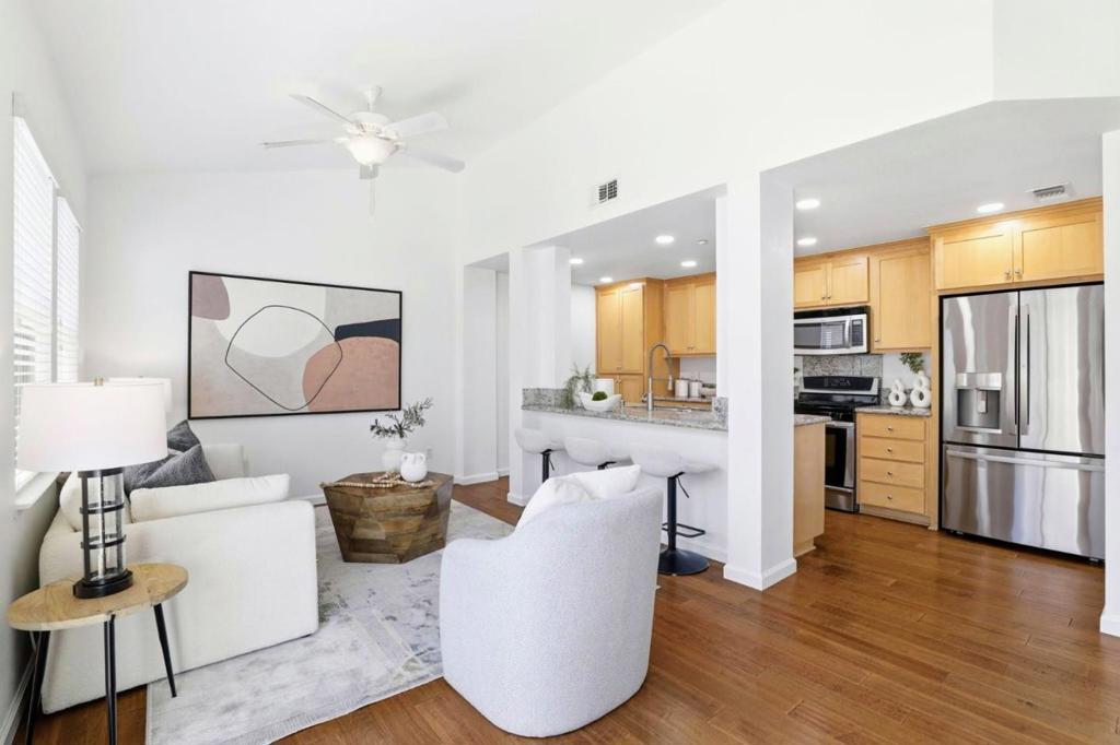 1035 Scotia Terrace 304