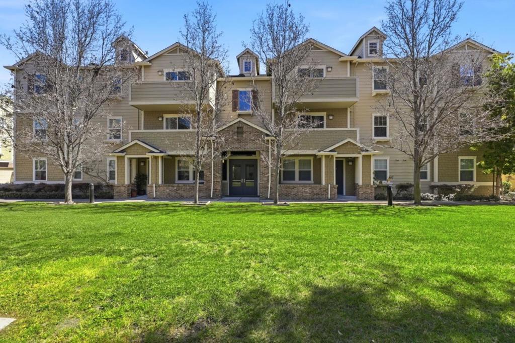 1035 Scotia Terrace 304