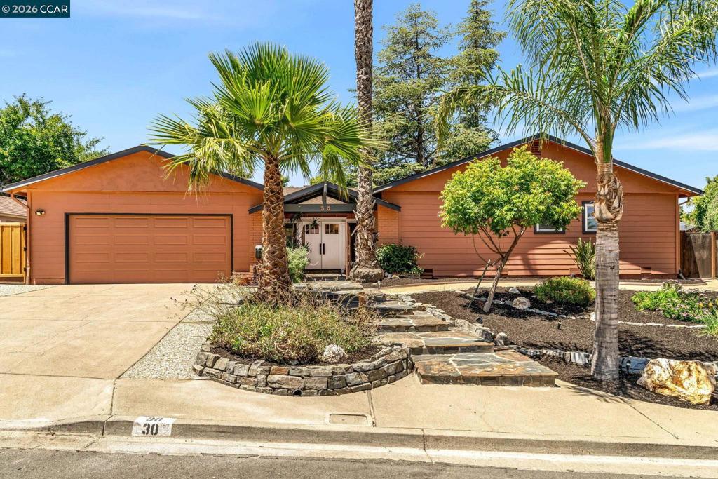 30 Mt. Emory Ct., Clayton CA 94517
