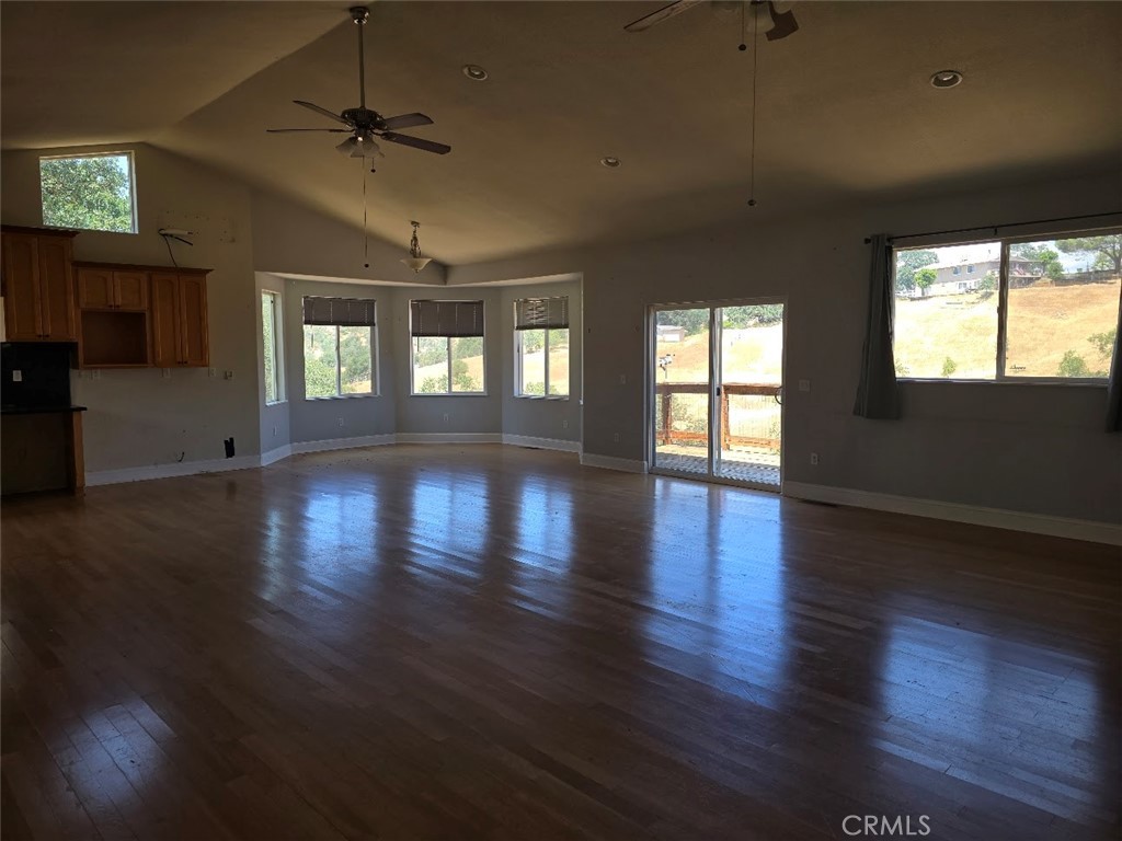 2723 Apache Trail