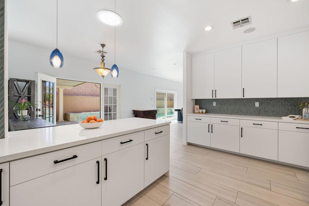 Bella Vista - Residential