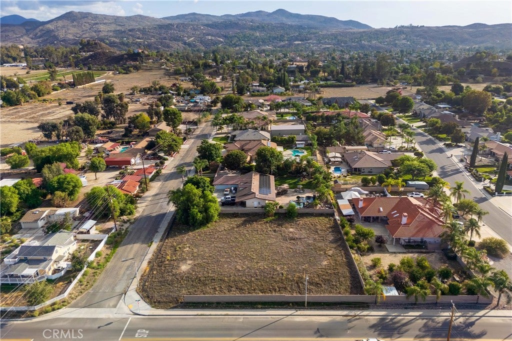 0 Hemet St