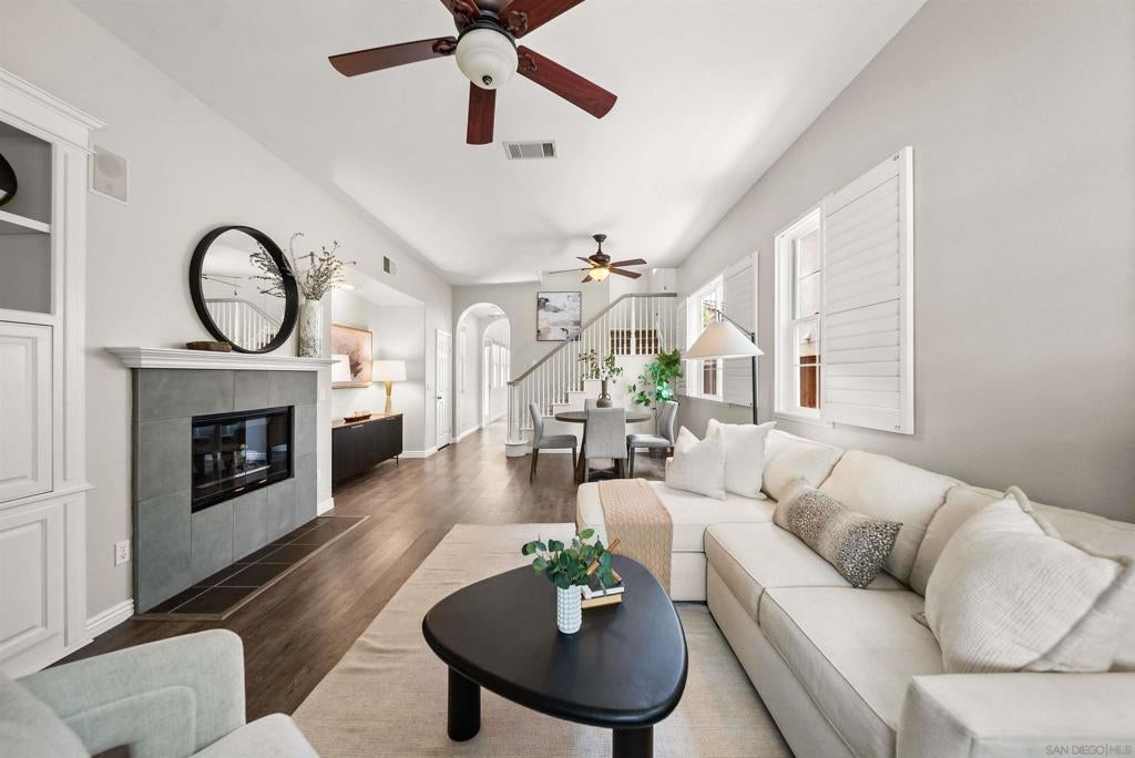 1159 Calistoga