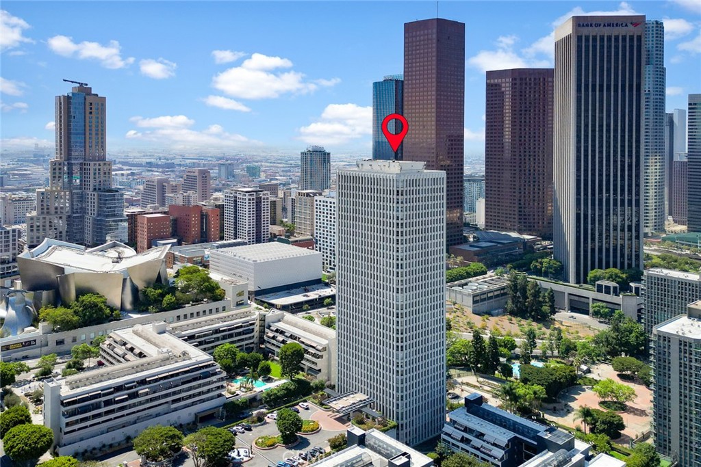 800 W 1st Street 2206