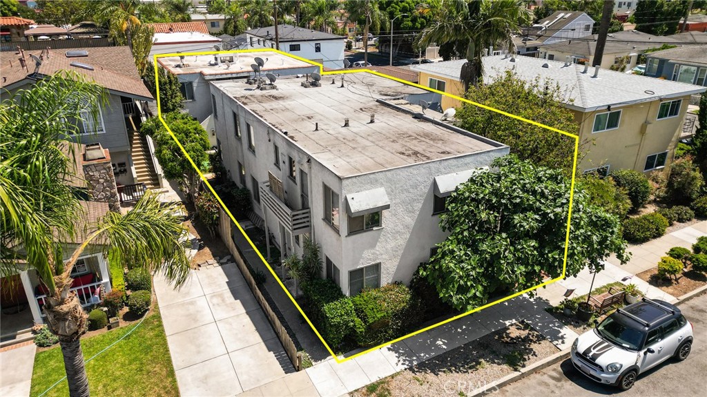 810 Belmont Avenue