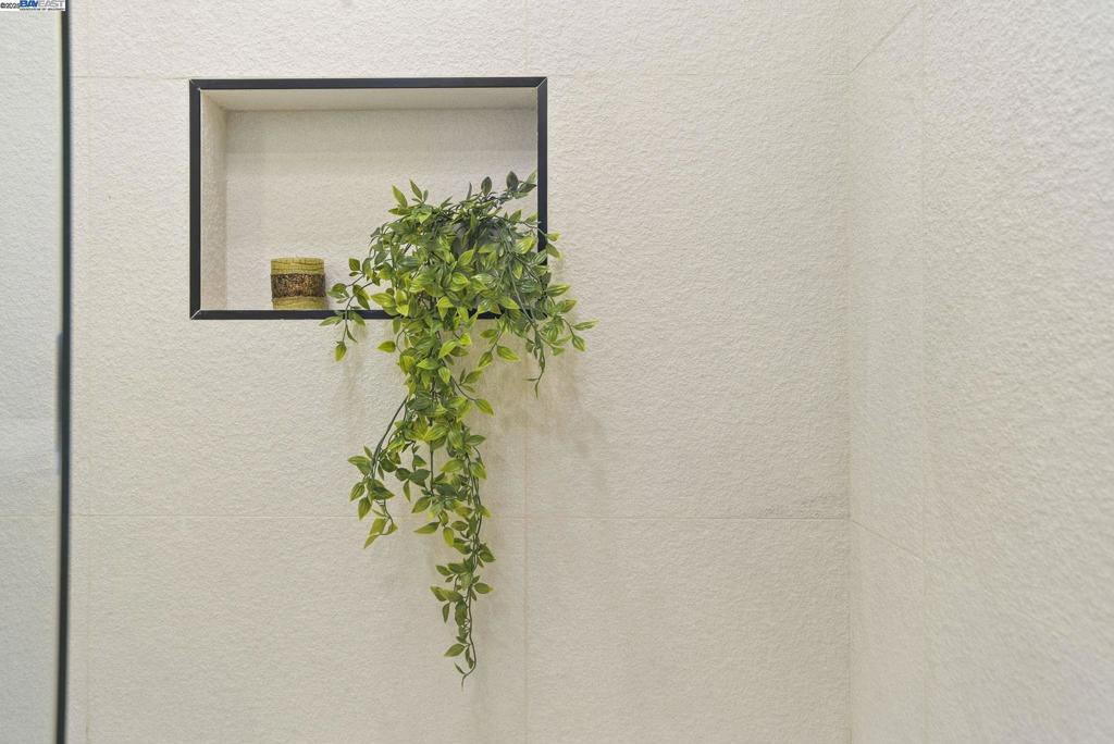 SANTA CLARA - Residential