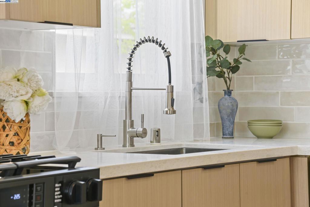 SANTA CLARA - Residential