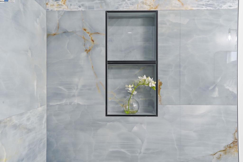 SANTA CLARA - Residential