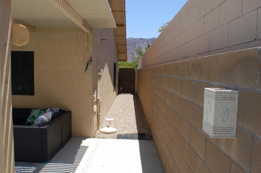 La Quinta Cove - Residential