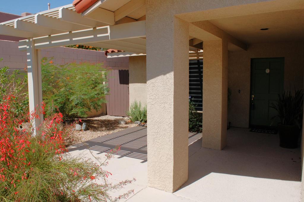 La Quinta Cove - Residential