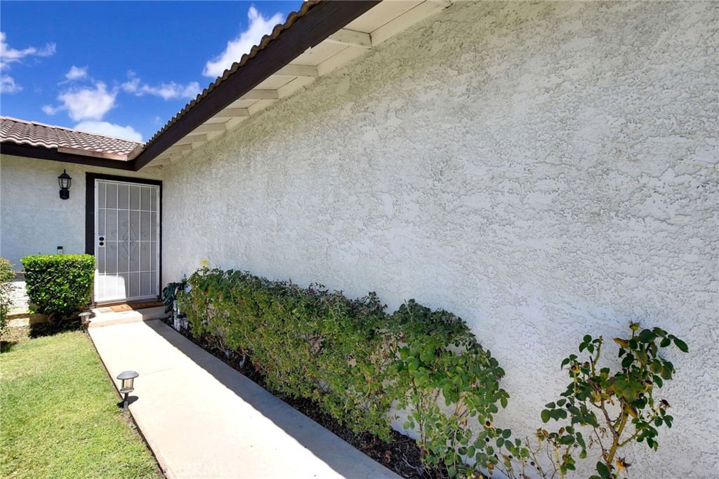 22926 Scribner Drive