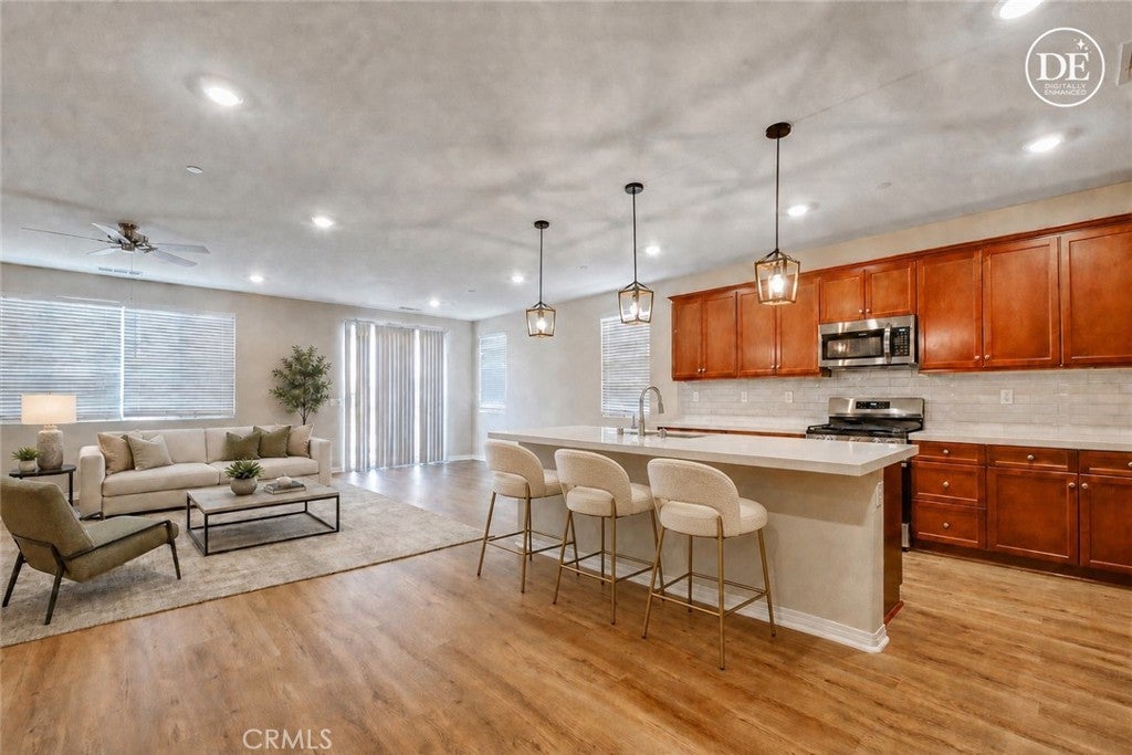 3978 Scarlet Oak Court