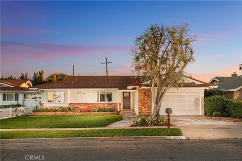 Property photo of 17572 leafwood lane, tustin, ca 92780