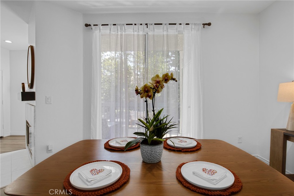 1445 Brett Place 114