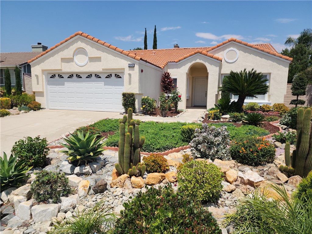 2806 W La Morada Drive