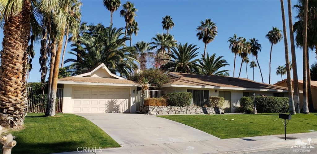 Mesquite Country Clu - Residential