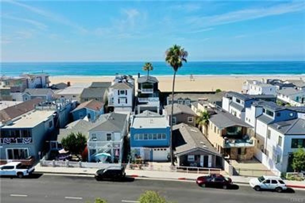 Photo of 1825 W Balboa Boulevard, Newport Beach, CA 92663 (MLS # NP26015110)