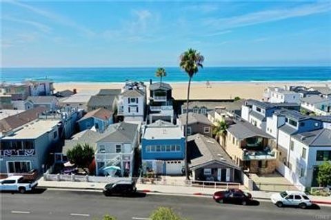 Photo of 1825 W Balboa Boulevard, Newport Beach, CA 92663 (MLS # NP26015110)