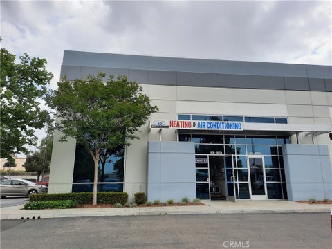 Photo of 6236 River Crest, #A Drive, Riverside, CA 92507 (MLS # OC26217863)