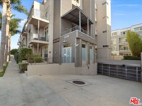 Photo of 13320 Beach Avenue #201, Marina Del Rey, CA 90292 (MLS # 25614953)