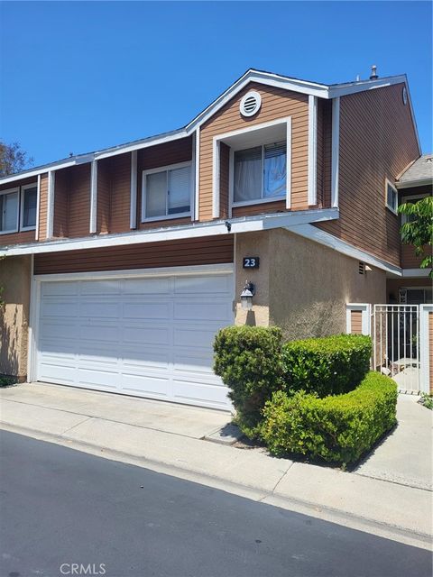 Photo of 23 Marigold #22, Aliso Viejo, CA 92656 (MLS # DW26106856)