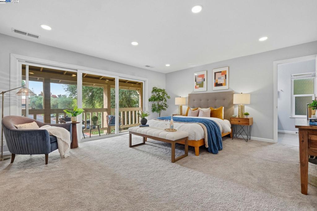 NEW HAVEN - Residential