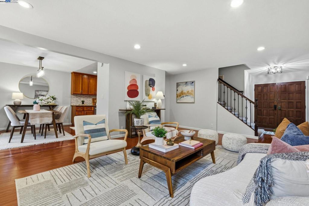 NEW HAVEN - Residential