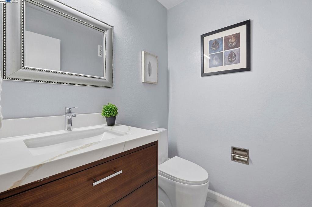 NEW HAVEN - Residential