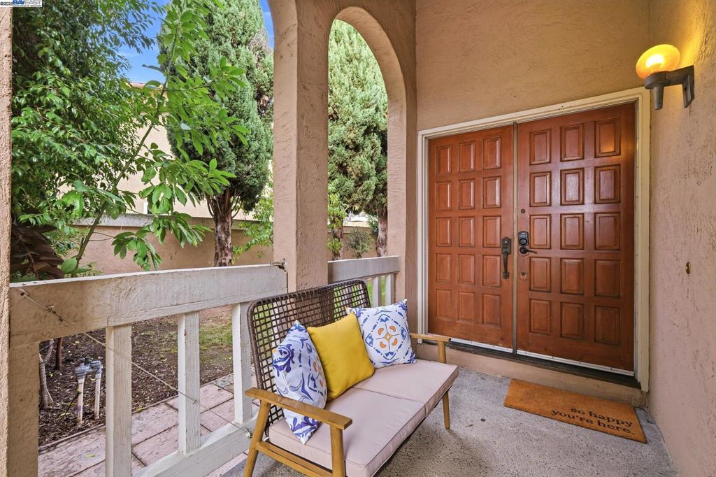 NEW HAVEN - Residential