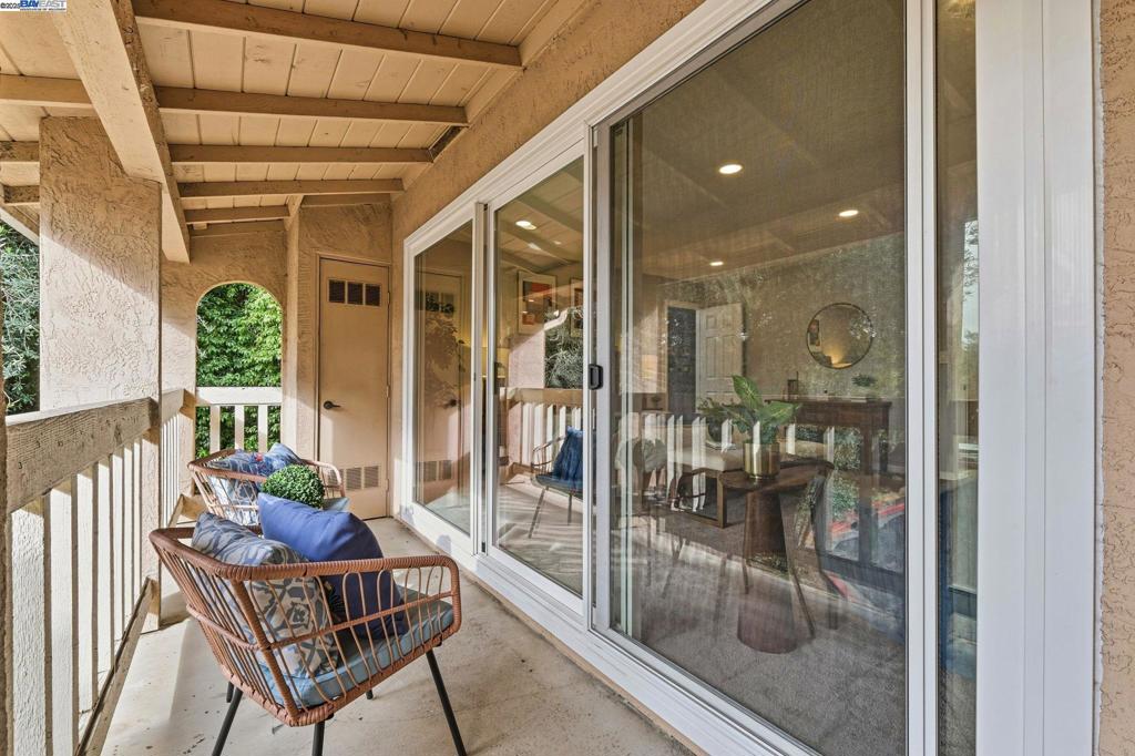 NEW HAVEN - Residential