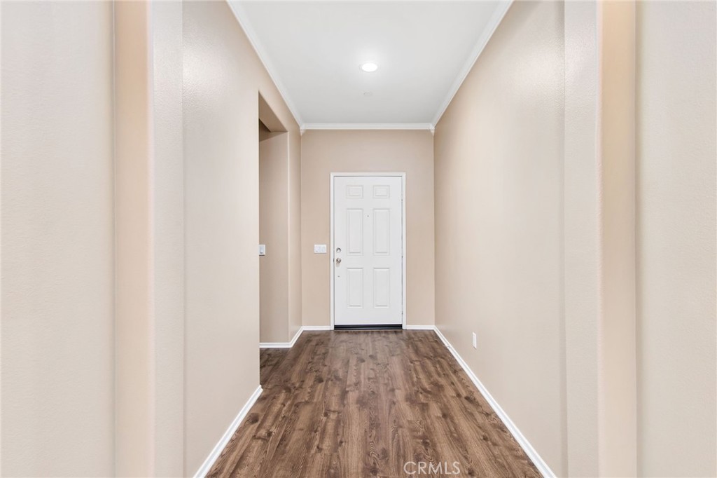 350 Robin Road