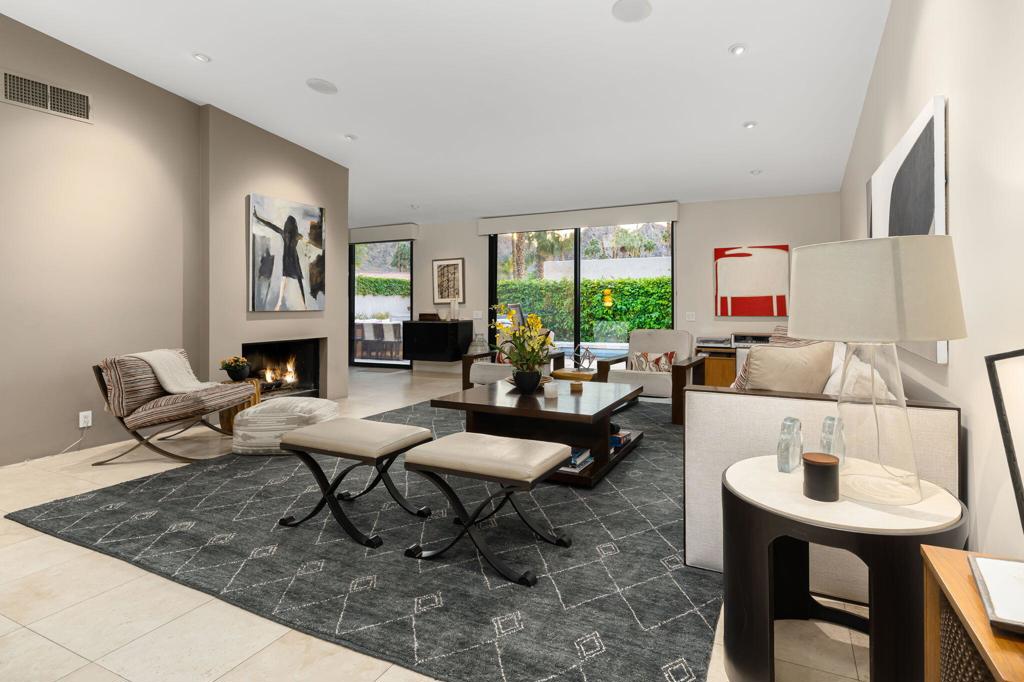 Indian Wells C.C. - Residential