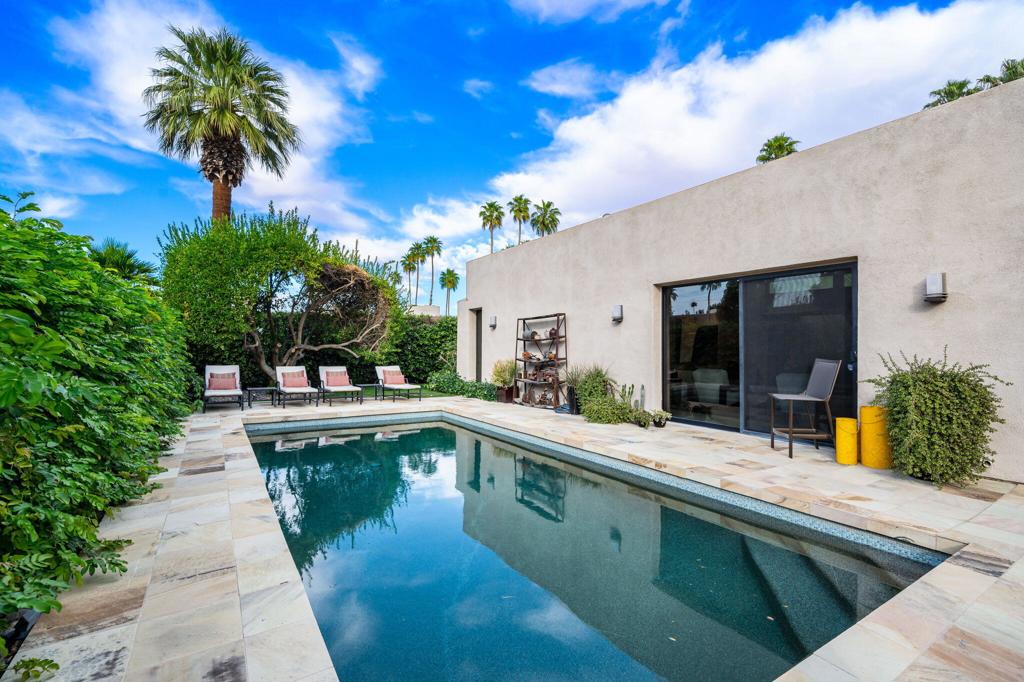 Indian Wells C.C. - Residential