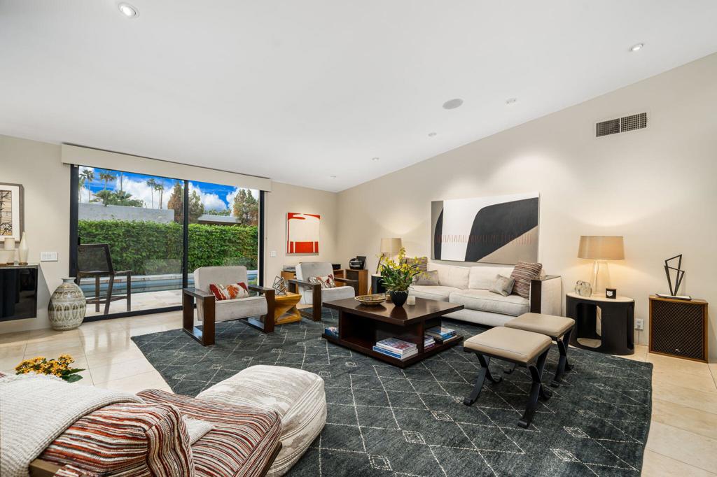 Indian Wells C.C. - Residential