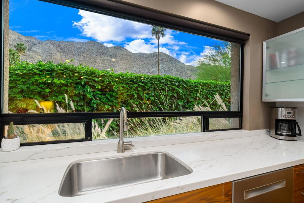 Indian Wells C.C. - Residential