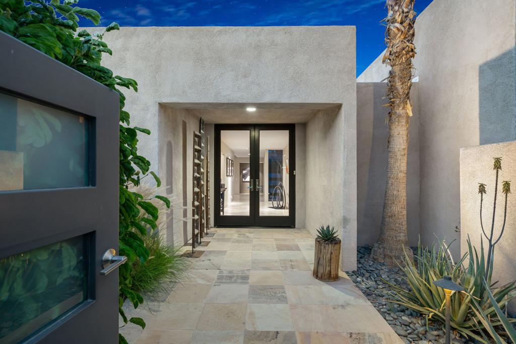 Indian Wells C.C. - Residential
