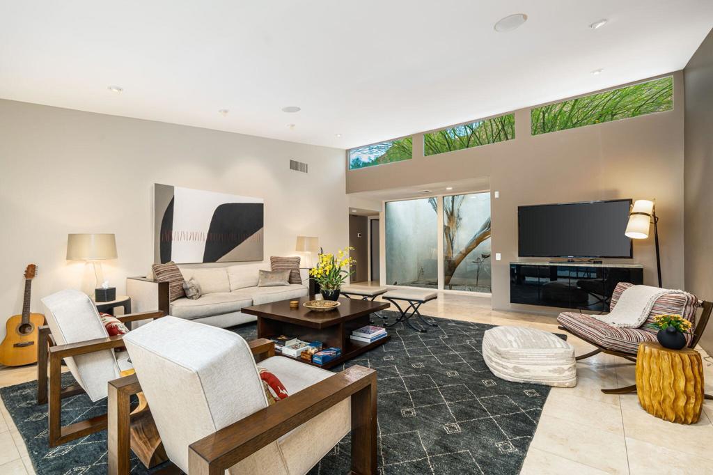 Indian Wells C.C. - Residential